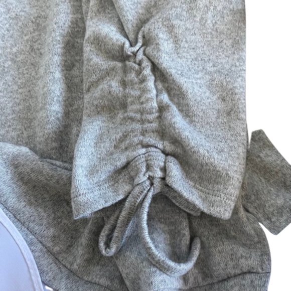 Grey Sweater with a mock collar and shirt at the bottom Size 2X - Picture 4 of 13